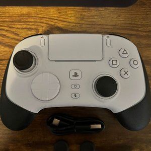 Razor Wolvrine Pro V2 Controller for Ps5 and PC